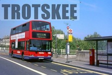 35mm Slide Metroline Dennis Trident Plaxton TP62 V762HBY 2006 Original