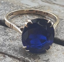SAPPHIRE RING 9ct Gold Fully Hallmarked Large Synthetic Sapphire 12mm x 10mm 3g