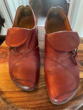 Hispanitas Spanish Red Leather