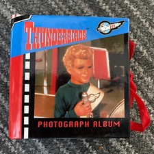 THUNDERBIRDS MINI PHOTO ALBUM 1998 ROBERT FREDERICK GERRY ANDERSON 
