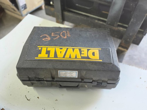 Dewalt skil saw - dewalt,