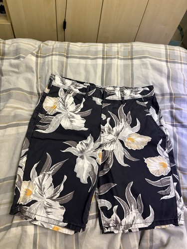 Levi black floral chino - floral,