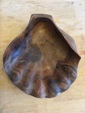 Pimfa Spain Olive Wood Hand Carved Shell Shaped Bowl Decorative Dish
