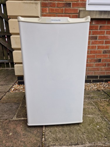 Frigidaire fve4870a slimline - frigidaire,