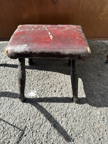 Milking stool solid - milking,