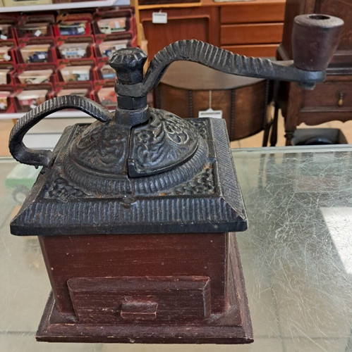 Vintage wooden cast - cast, iron