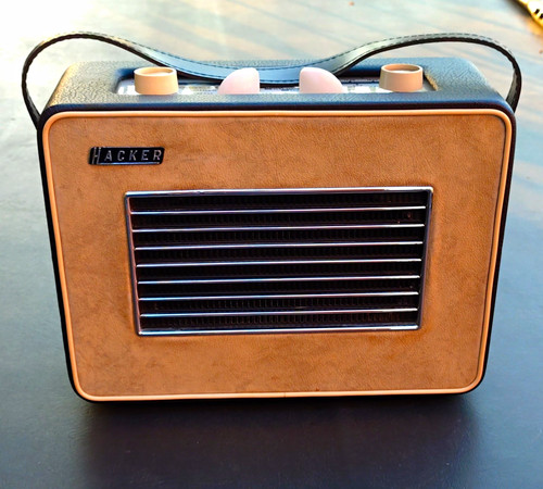 Hacker herald vintage portable - hacker,