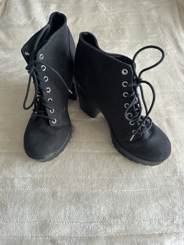 Women black heeled - h&m,