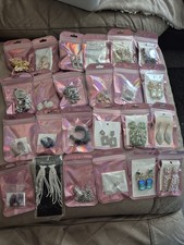 Bulk buy costume jewellery 24 Items. 20 Earrings 3 Bracelets And 1 Necklace 