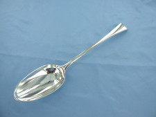 AN ANTIQUE STERLING SILVER