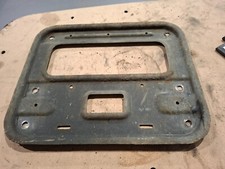 Mini 2001 - 06 R50 R52 R53 centre exhaust mounting / strengthening plate