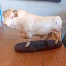 Beswick Charolais Bull Model No 2463A Wooden Plinth, Connoisseur Series RARE