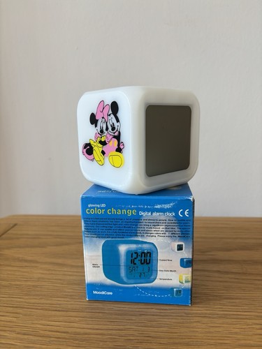 Mickey and minnie mouse - mickey,