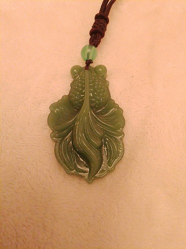 Green coloured fantail - green,