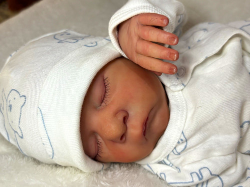 Pip vinyl reborn - doll,, cassie