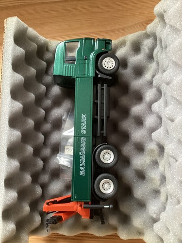 Truck 50 - truck, 1:50