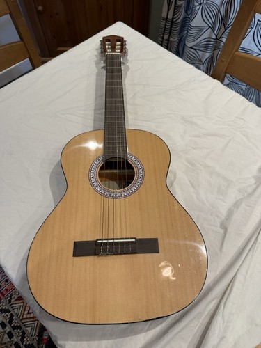 Junior acoustic guitar - acoustic,