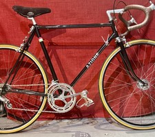 1965 Azione–Atala vintage racing bicycle: Scarcity, Craft, and Provenance.