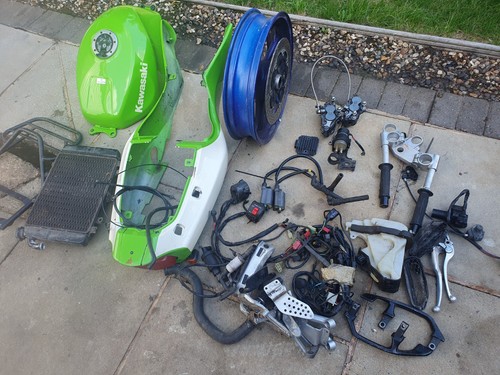 Kawasaki zx6r spares - kawasaki, parts