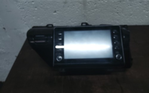 Toyota hilux mk8 sat nav - nav, radio