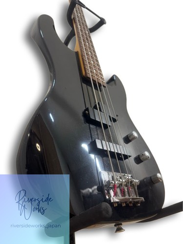 90s made japan charvel - 90s,