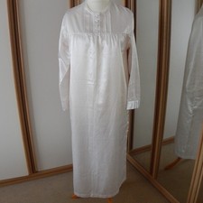 Vintage vanity fair - fair, long