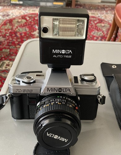 Minolta 300 black slr - minolta, 35mm