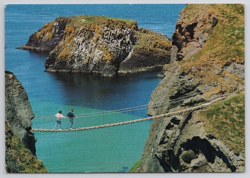 Carrick rede rope bridge - carrick-a-rede,