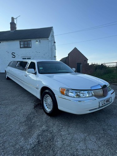 Lincoln stretch limousine 1999 - limousine,