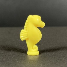 Polly Pocket Sparkling Mermaid Adventure Enchanted Book Ripple Seahorse Figure