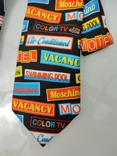 * NEW * MOSCHINO PURE SILK TIE