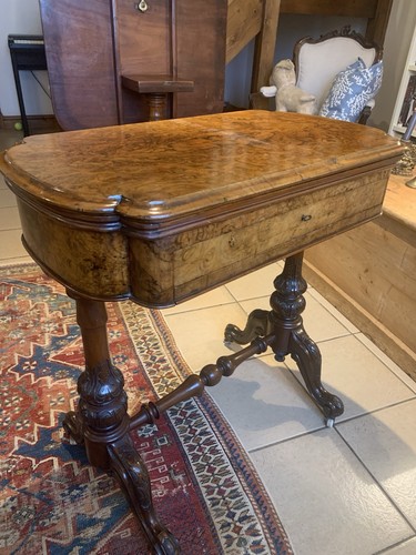 Superb burr walnut games - burr,