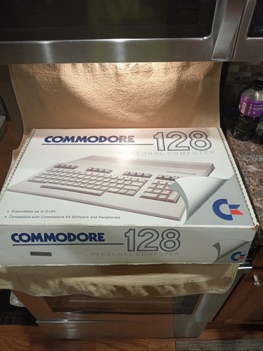 Vintage commdore 128 - commdore,