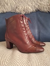 Ladies K Leather Boots By