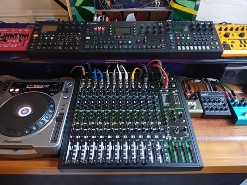 Mackie profx16v3 - mackie,