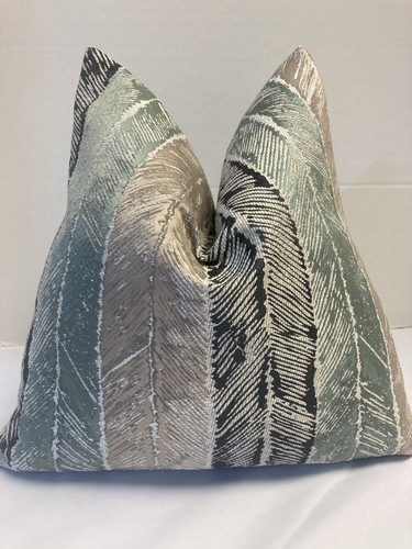 Harlequin walchia indigo - indigo, sky