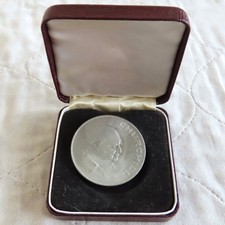 UK UNCIRCULATED 1965 CHURCHILL