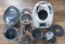 Thermomix TM5 (comes with genuine cutter)
