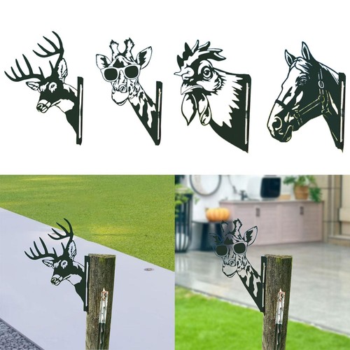 Farmhouse iron art peeping - art,