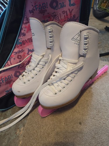 Jackson 200 white - jackson,