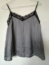 second hand clothing