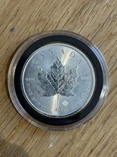 2016 Canadian Maple Leaf 1 oz .9999 Fine Silver Bullion Coin in Capsule