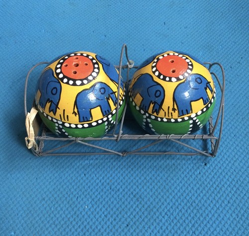 Vintage salt pepper - pepper, shakers