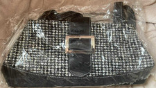 BNIB AVON BLACK AND WHITE MATERIAL HANDBAG WITH BUCKLE LOOK