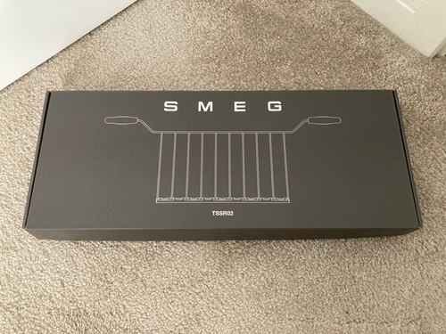 Bnib smeg tssr02 toaster - bnib,