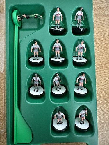 Subbuteo manchester united 2nd - united,