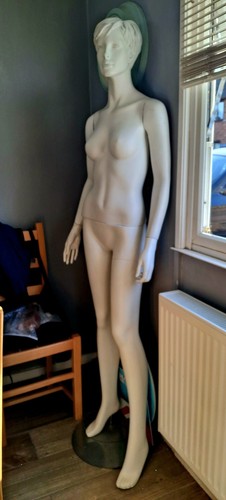 Mannequin foot stand - mannequin,