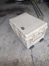 Peli 1660 Wheeled Storage Case . . Rare Sand Colour . Ex-MoD.
