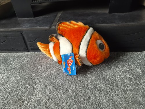 Disney store exclusive finding - disney,