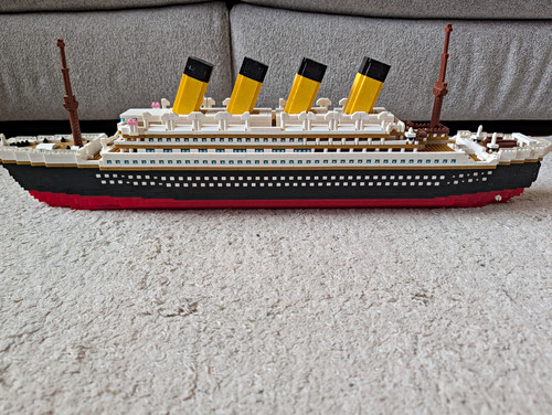 Titanic interlocking blocks - titanic,